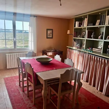 La Canoliere - D'hote Noemie Sauveterre-Saint-Denis